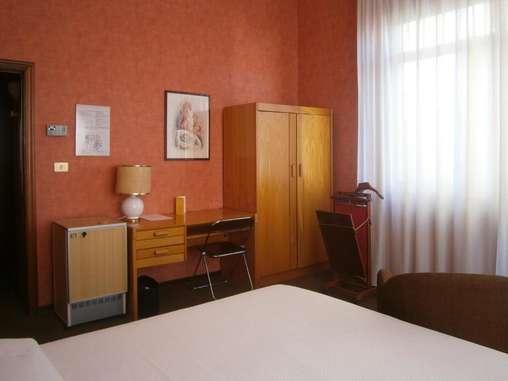 Hotel Corona Termoli Bilik gambar