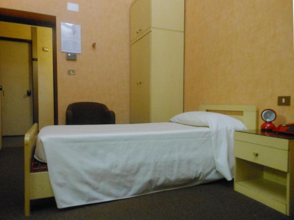 Hotel Corona Termoli Bilik gambar